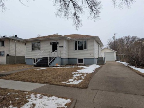 60 6 Street SW Medicine Hat, AB T1A 4H8