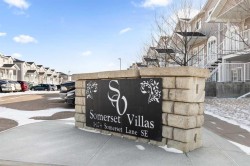 111 Somerset Lane SEMedicine Hat, AB T1B 0E8