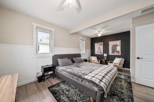 401 Broadway Avenue East, Redcliff, AB - Indoor Photo Showing Bedroom