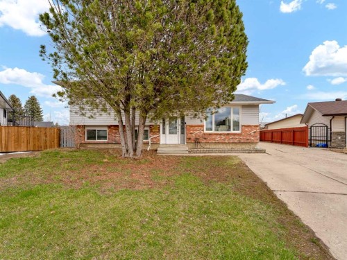 94 Milne Place SE Medicine Hat, AB T1A 7P3