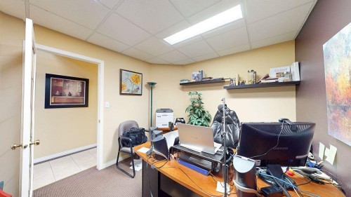 3-1335 Trans Canada Way Se, Medicine Hat, AB 