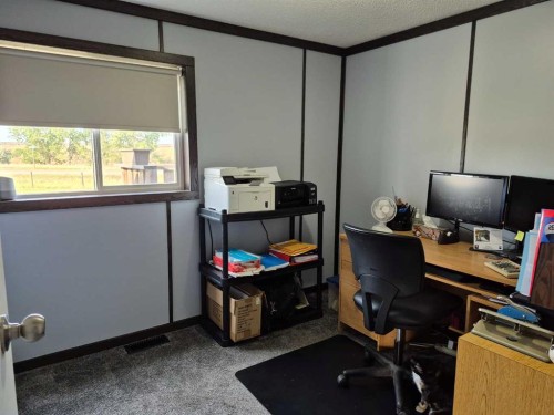 427 Main Street North, Redcliff, AB - Indoor Photo Showing Office