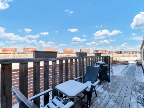 427 Main Street North, Redcliff, AB - Outdoor