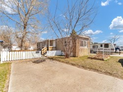 91-4000 13 Avenue SEMedicine Hat, AB T1B 1J3
