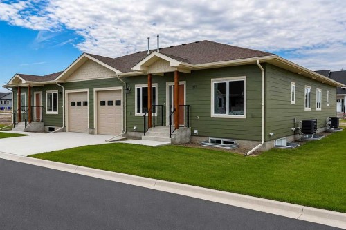 242 Parkview Lane West, Bow Island, AB 