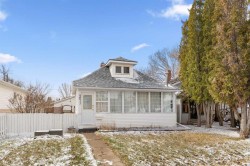 471 10 Street SEMedicine Hat, AB T1A 1R2