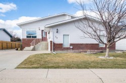 79 Schneider Crescent SEMedicine Hat, AB T1B 4G1