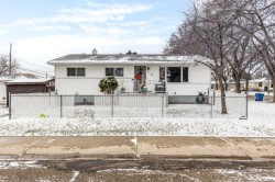 2405 16 Avenue SE Medicine Hat, AB T1A 3T5