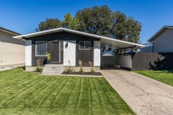 270 Shepherd Crescent SEMedicine Hat, AB T1B 2K5