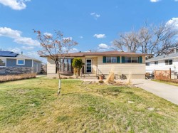 70 Morrow Court NWMedicine Hat, AB T1A 7B7