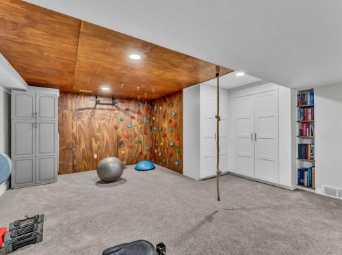 14 Smith Close Se, Medicine Hat, AB - Indoor