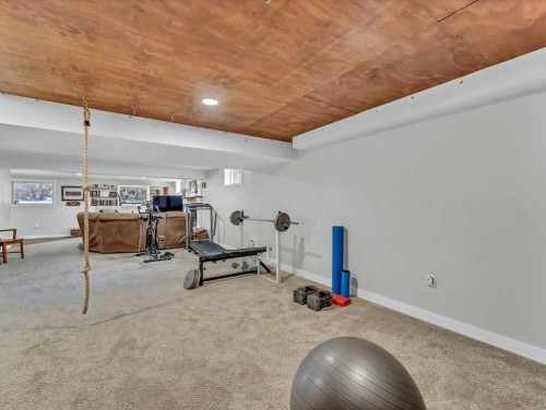 14 Smith Close Se, Medicine Hat, AB - Indoor