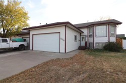 2288 7 Avenue NEMedicine Hat, AB T1C 1K5