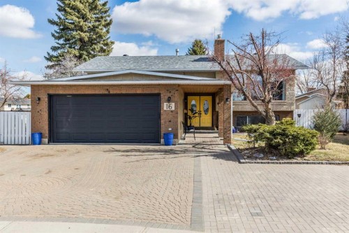 16 Rossland Court SE Medicine Hat, AB T1B 2M2