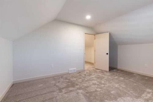 308 Yuma Court, Dunmore, AB - Indoor Photo Showing Other Room