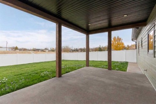 308 Yuma Court, Dunmore, AB - Outdoor
