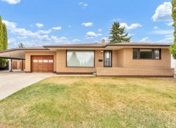 2458 Jackson Place SE Medicine Hat, AB T1A 3V9