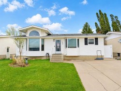 508 1 Street SE Redcliff, AB T0J 2P0