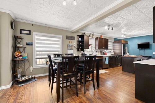 721 4 Avenue, Dunmore, AB - Indoor Photo Showing Dining Room