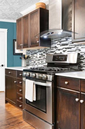 721 4 Avenue, Dunmore, AB - Indoor Photo Showing Kitchen