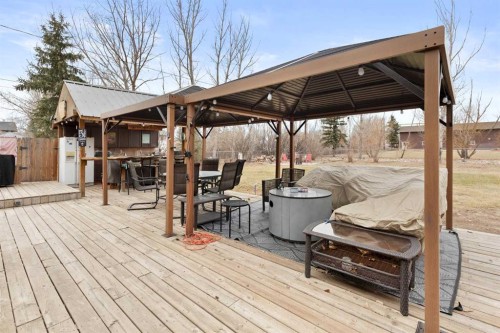 721 4 Avenue, Dunmore, AB - Outdoor With Deck Patio Veranda With Exterior