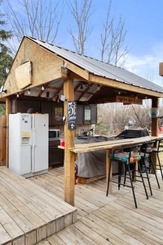 721 4 Avenue, Dunmore, AB - Outdoor With Deck Patio Veranda With Exterior