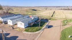 20 Oxford Lane SWMedicine Hat, AB T1A 8W4