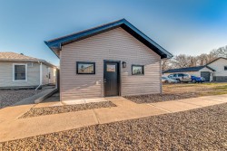 1313 Bridge Street SEMedicine Hat, AB T1A 1E5