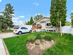 215 4 Street SERedcliff, AB T0J 2P0