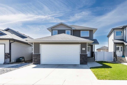 43 Sterling Link  Medicine Hat, AB T1B 4N2