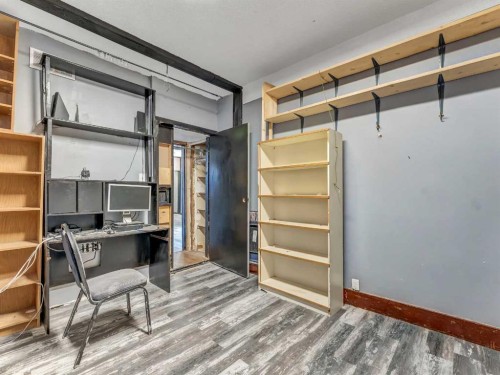 45 Walsh Street, Irvine, AB - Indoor