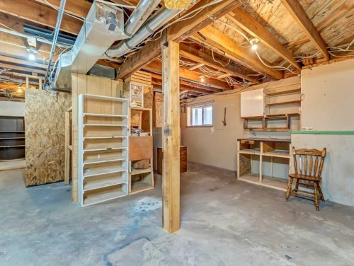 45 Walsh Street, Irvine, AB - Indoor Photo Showing Basement