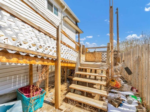 45 Walsh Street, Irvine, AB - Outdoor