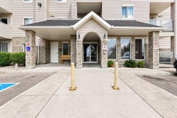 311-1632 Saamis Drive NWMedicine Hat, AB T1C 4X3