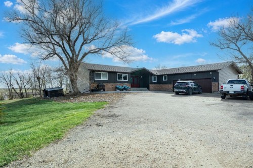 11310 Range Road 63 Range, Rural Cypress County, AB - Outdoor