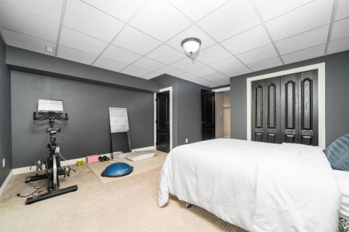11310 Range Road 63 Range, Rural Cypress County, AB - Indoor Photo Showing Bedroom