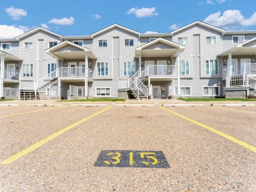 315 Northlands Pointe NE Medicine Hat, AB T1C 0C2