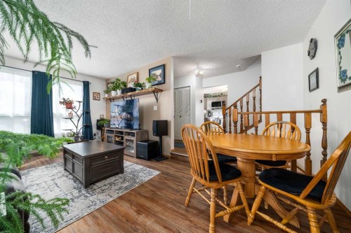 10 Rossmere Place Se, Medicine Hat, AB - Indoor