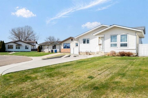 10 Rossmere Place Se, Medicine Hat, AB - Outdoor