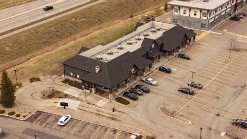 858 Heritage Boulevard West, Lethbridge, AB 