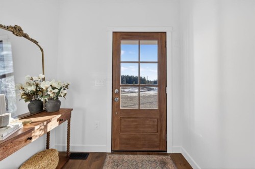 33080 Range Road 61, Rural Mountain View County, AB - Indoor Photo Showing Other Room