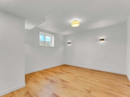 32 Somerside Way Se, Medicine Hat, AB - Indoor Photo Showing Other Room