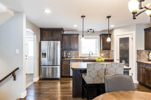 8 Terrace Circle Ne, Medicine Hat, AB - Indoor