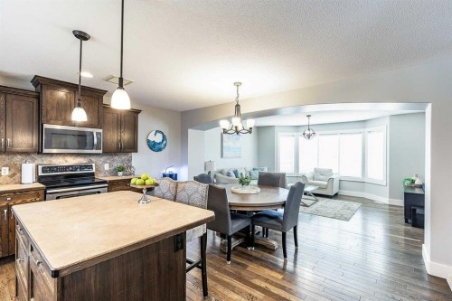 8 Terrace Circle Ne, Medicine Hat, AB - Indoor