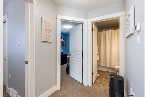 8 Terrace Circle Ne, Medicine Hat, AB - Indoor Photo Showing Other Room