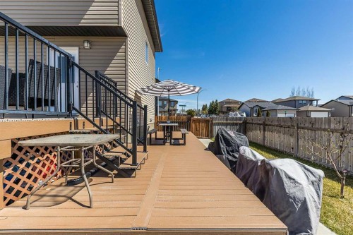8 Terrace Circle Ne, Medicine Hat, AB - Outdoor With Exterior