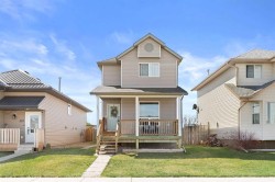 241 Upland Boulevard WESTBrooks, AB T1R 0R1