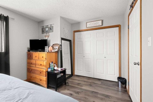 241 Upland Boulevard West, Brooks, AB - Indoor Photo Showing Bedroom