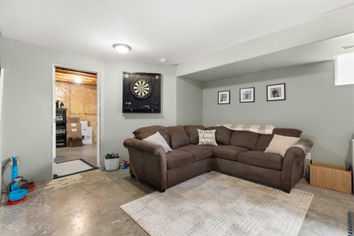 241 Upland Boulevard West, Brooks, AB - Indoor