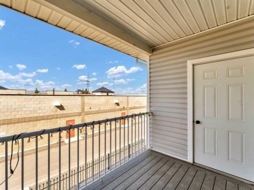 280 Northlands Pointe Ne, Medicine Hat, AB - Outdoor With Deck Patio Veranda With Exterior